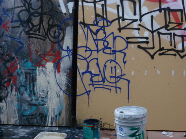 Detail Graffiti Kopen Nomer 23