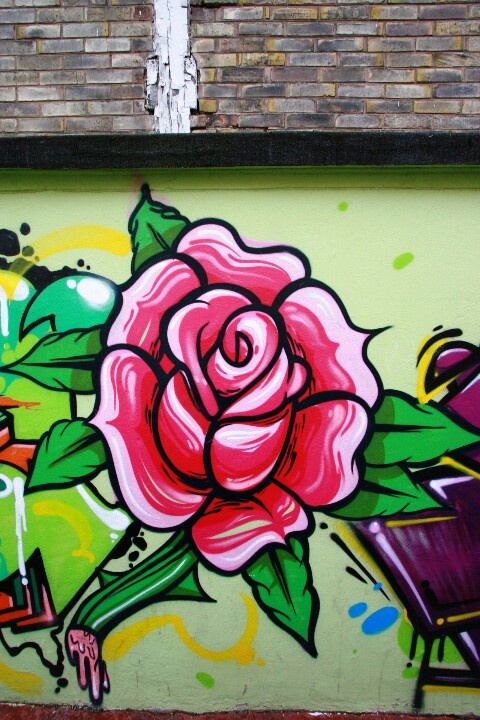 Detail Graffiti Lady Rose Nomer 6