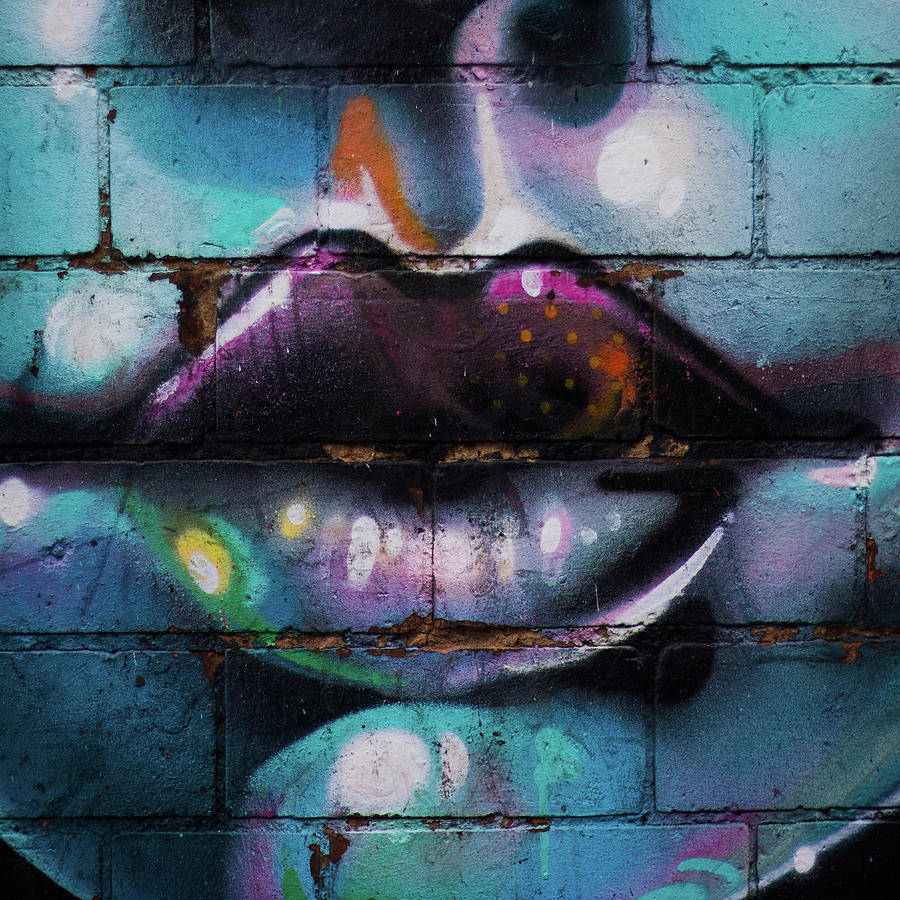 Detail Graffiti Lips Nomer 43