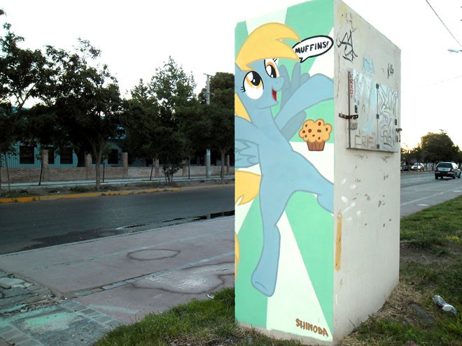 Detail Graffiti Little Pony Nomer 7