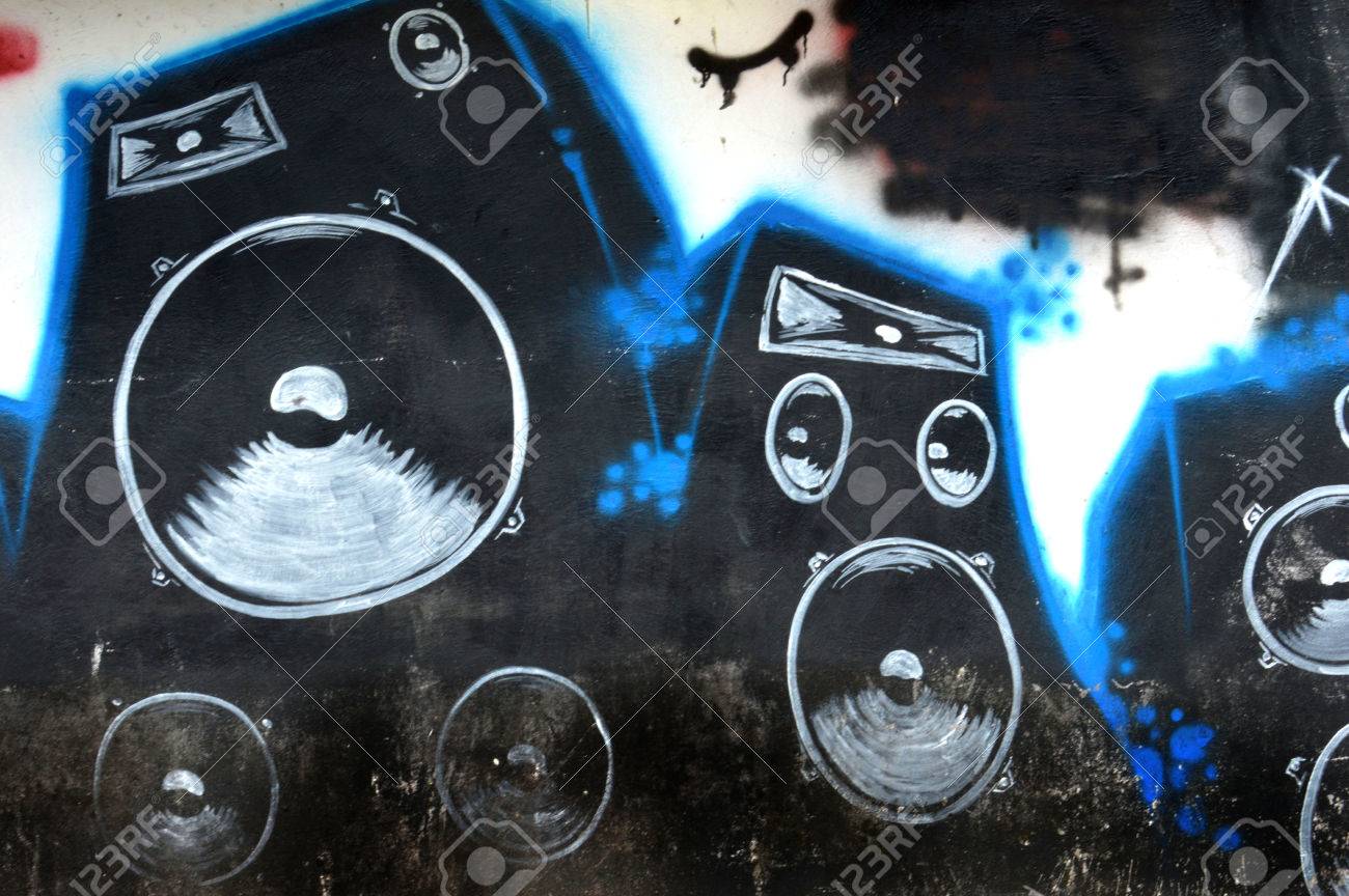 Detail Graffiti Loudspeaker Nomer 3