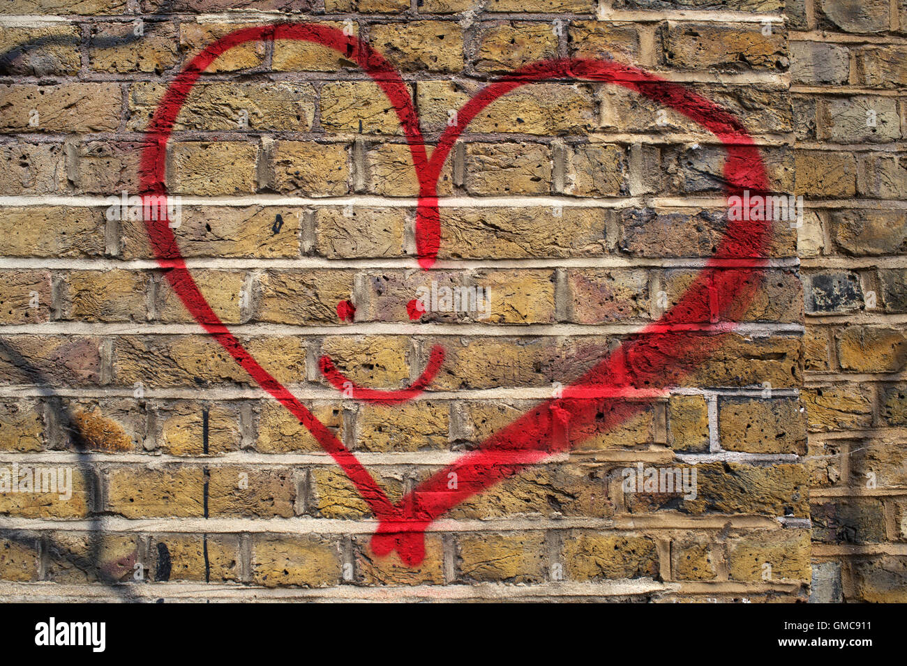 Detail Graffiti Love Heart Nomer 31