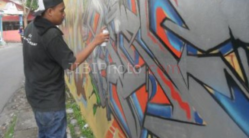 Detail Graffiti Mabuk Nomer 17