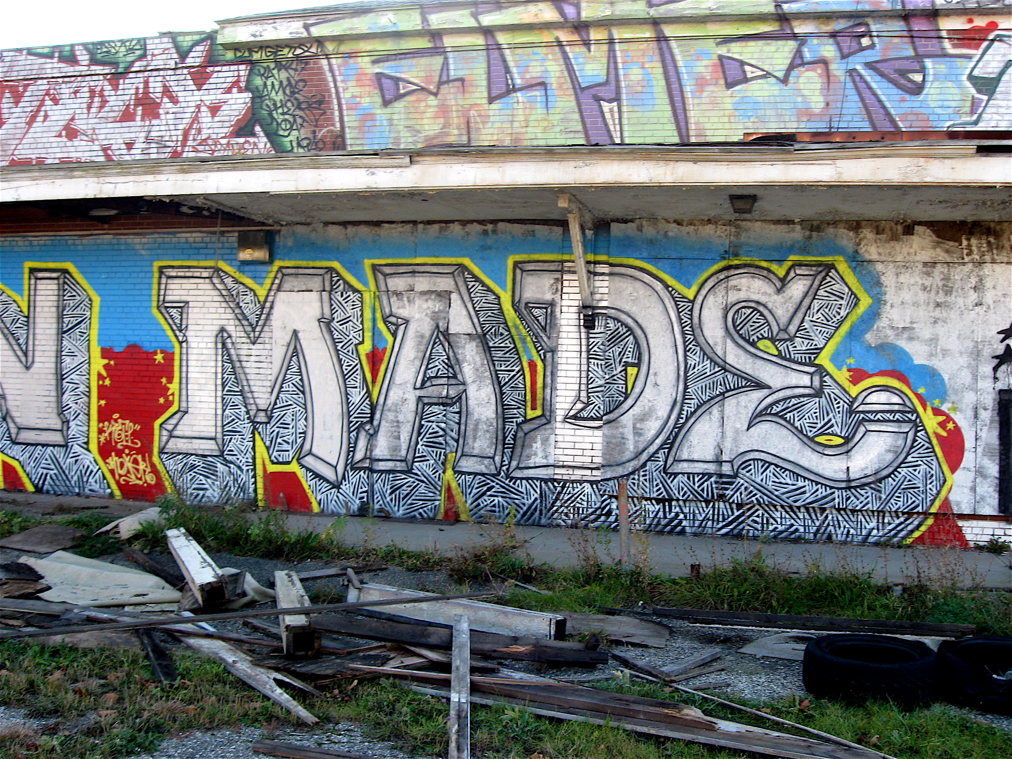 Detail Graffiti Made Nomer 2