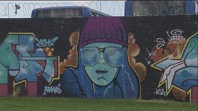 Detail Graffiti Make Face Nomer 33
