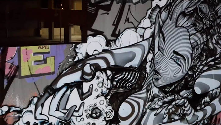 Detail Graffiti Mapped Sofles Nomer 15