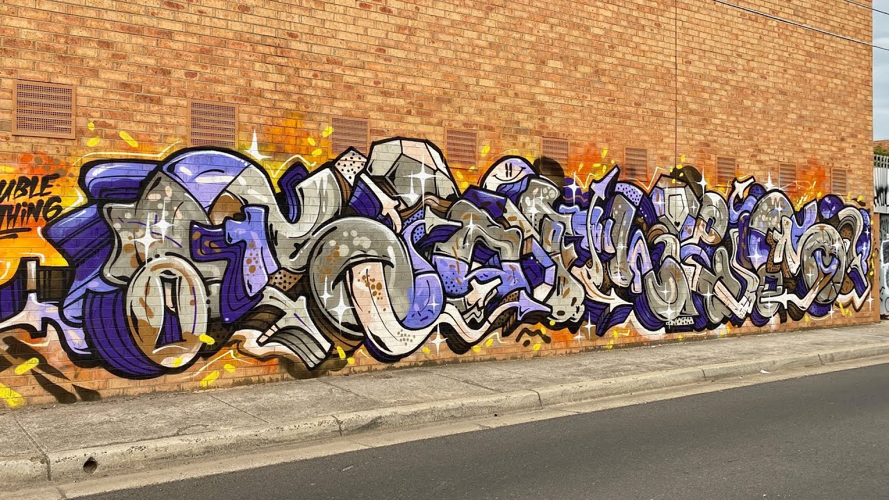 Detail Graffiti Mapped Sofles Nomer 35