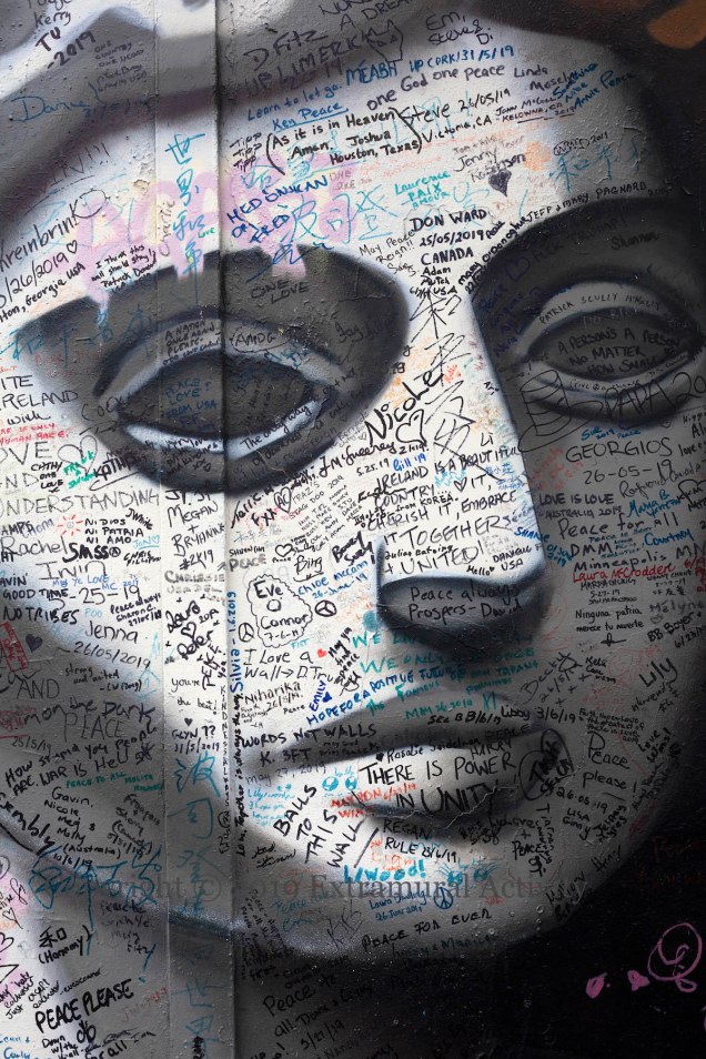 Detail Graffiti Masker Kopen Nomer 10