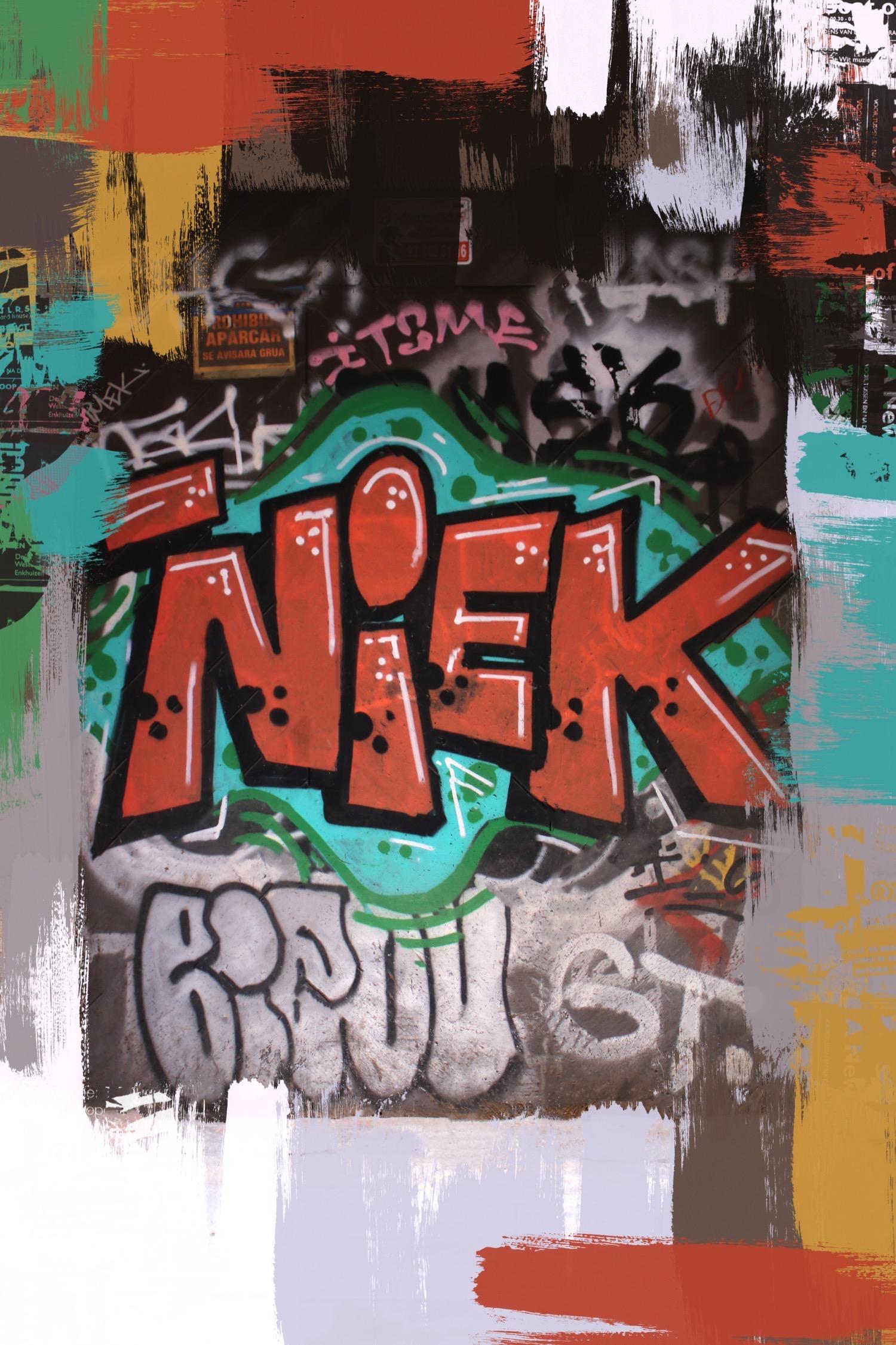 Detail Graffiti Medium Nomer 32