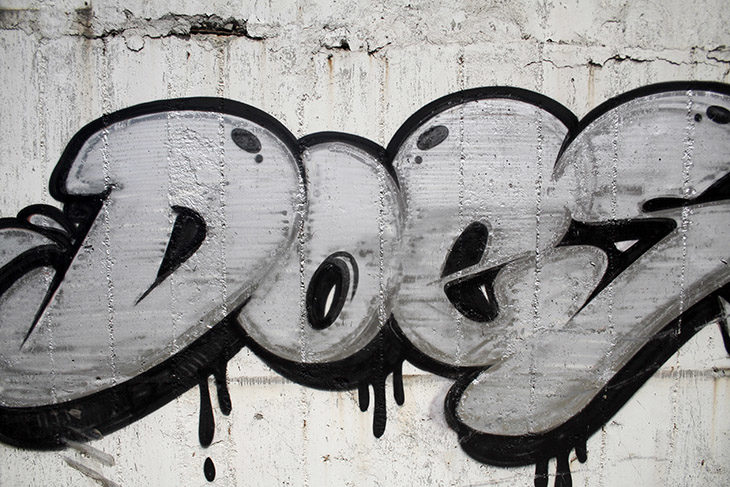 Detail Graffiti Medium Nomer 4