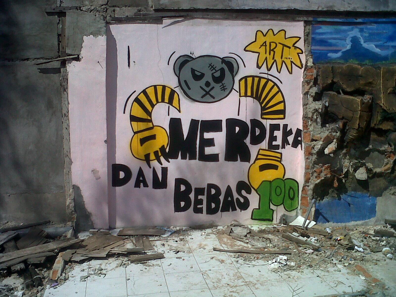 Detail Graffiti Merdeka Nomer 19