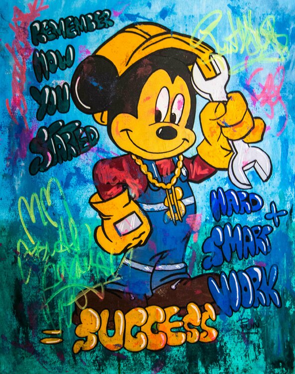 Detail Graffiti Mickey Paling Keren Nomer 34