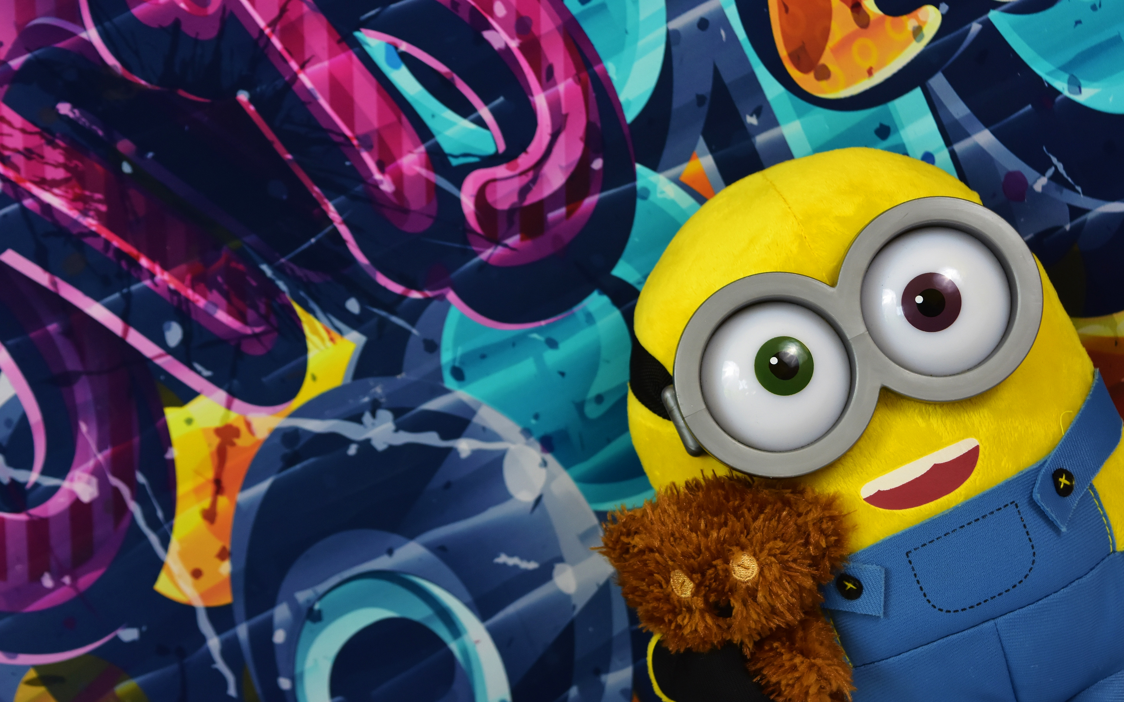 Detail Graffiti Minion Kertas Nomer 13