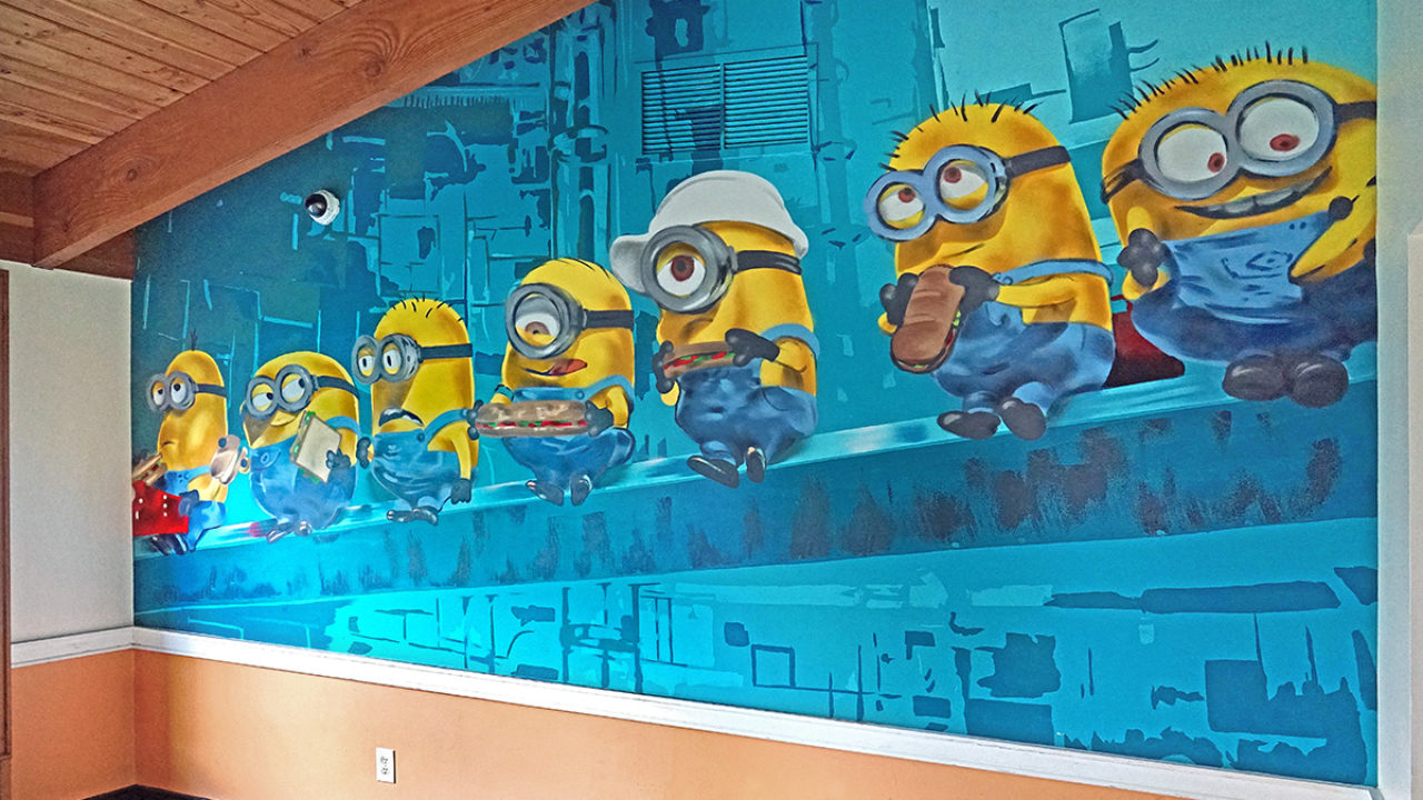 Detail Graffiti Minions Keren Nomer 24