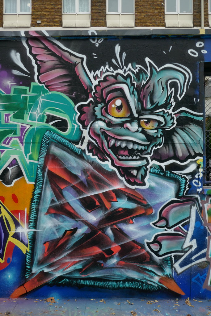 Detail Graffiti Mono Nomer 43