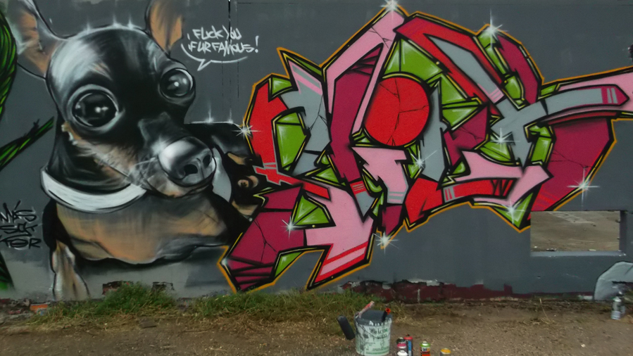 Detail Graffiti Monster Dog Nomer 21