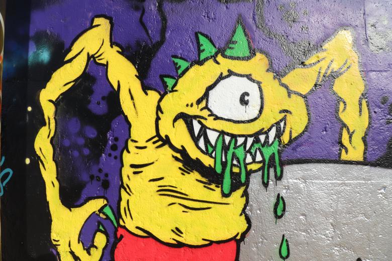 Detail Graffiti Monster Drawings Nomer 19