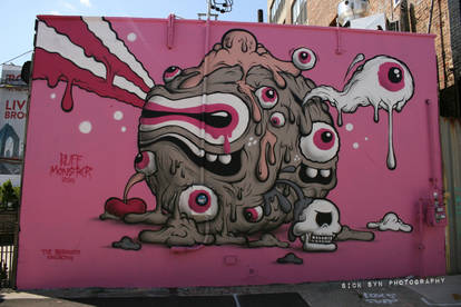 Detail Graffiti Monster Japan Nomer 48