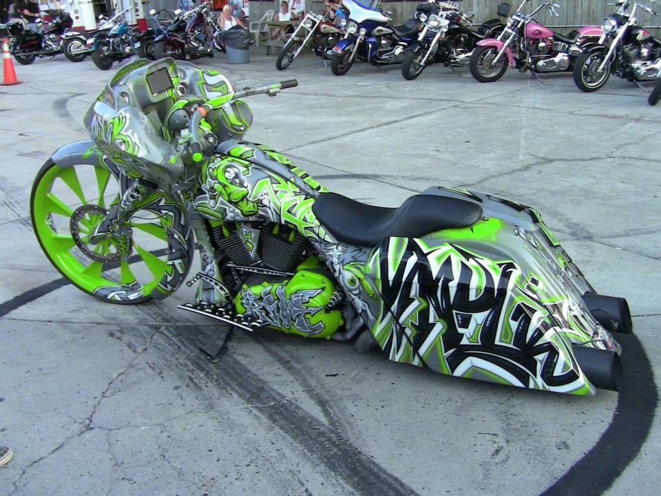 Graffiti Motorcycle Paint - KibrisPDR