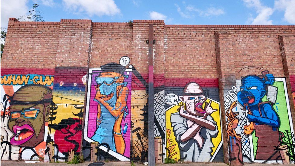 Detail Graffiti Multiple Slicing Nomer 10