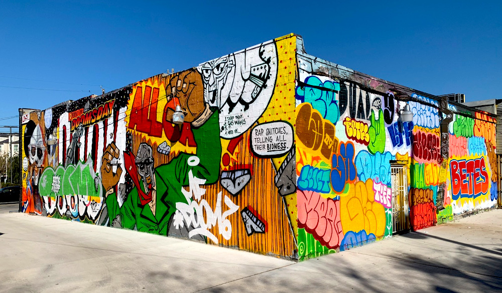 Detail Graffiti Murals In Houston Nomer 35