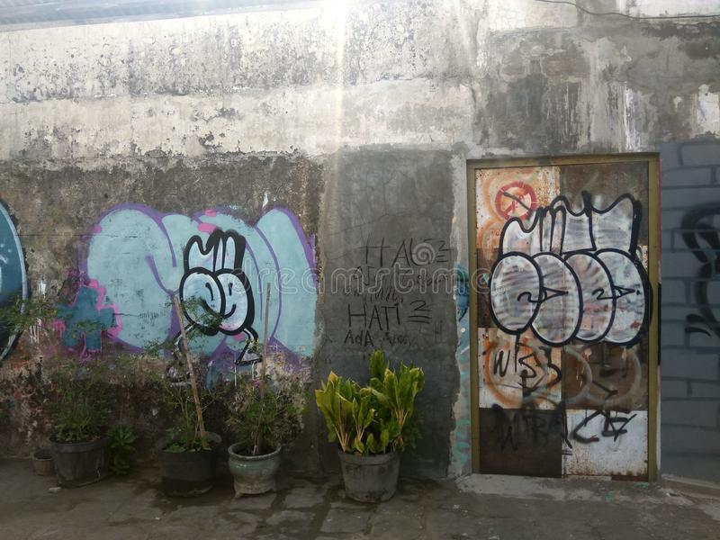 Detail Graffiti Nama Kale Nomer 49