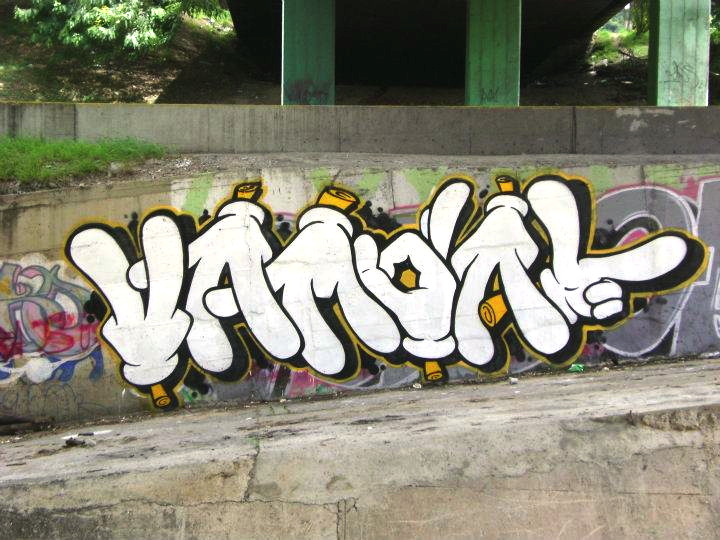 Detail Graffiti Nama Ryan Nomer 6