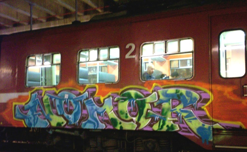 Detail Graffiti Nom Nomer 7