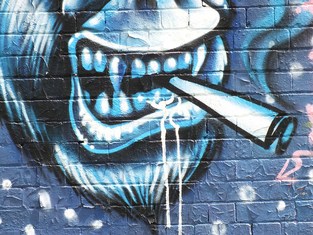 Detail Graffiti Ombak Nomer 20