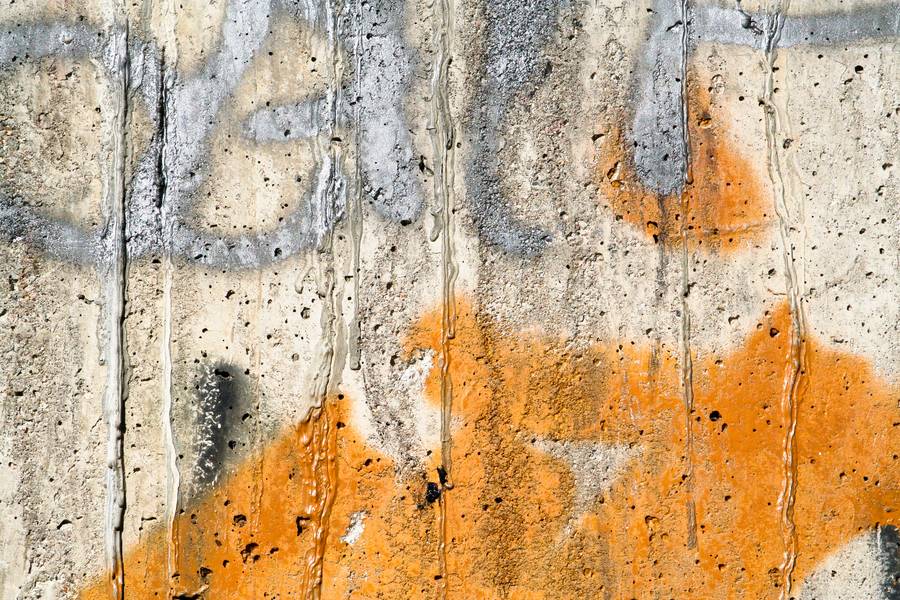 Detail Graffiti On Concrete Nomer 18