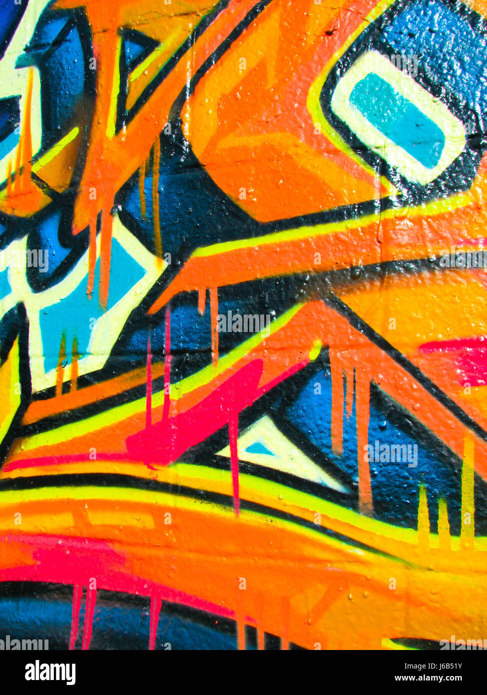 Detail Graffiti Orange Nomer 18