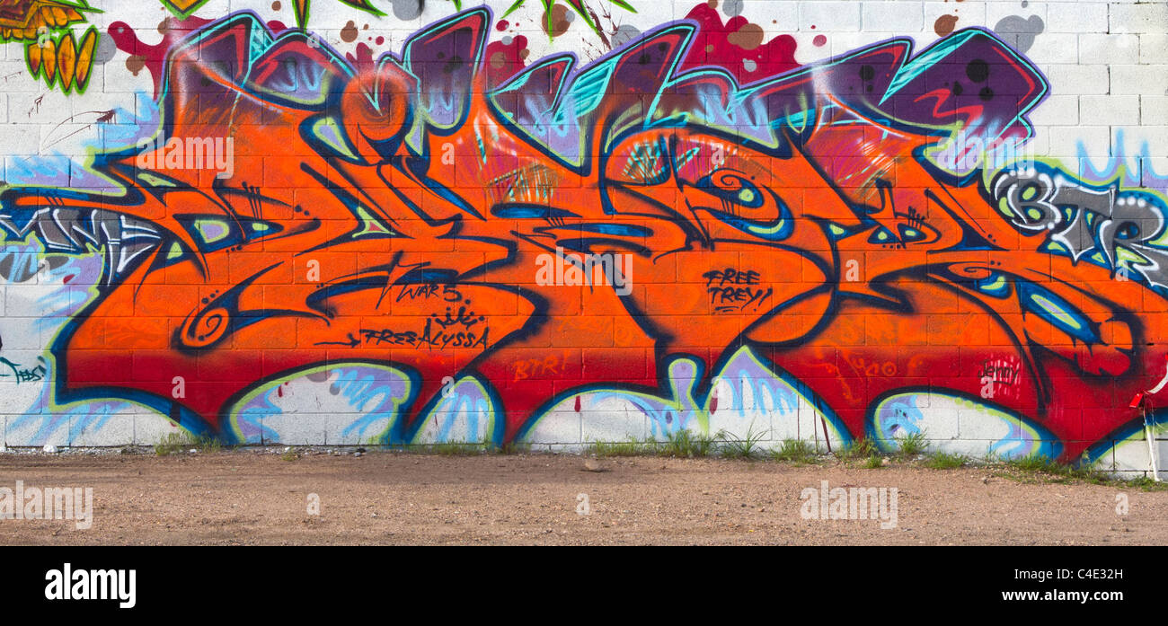 Detail Graffiti Orange Nomer 8