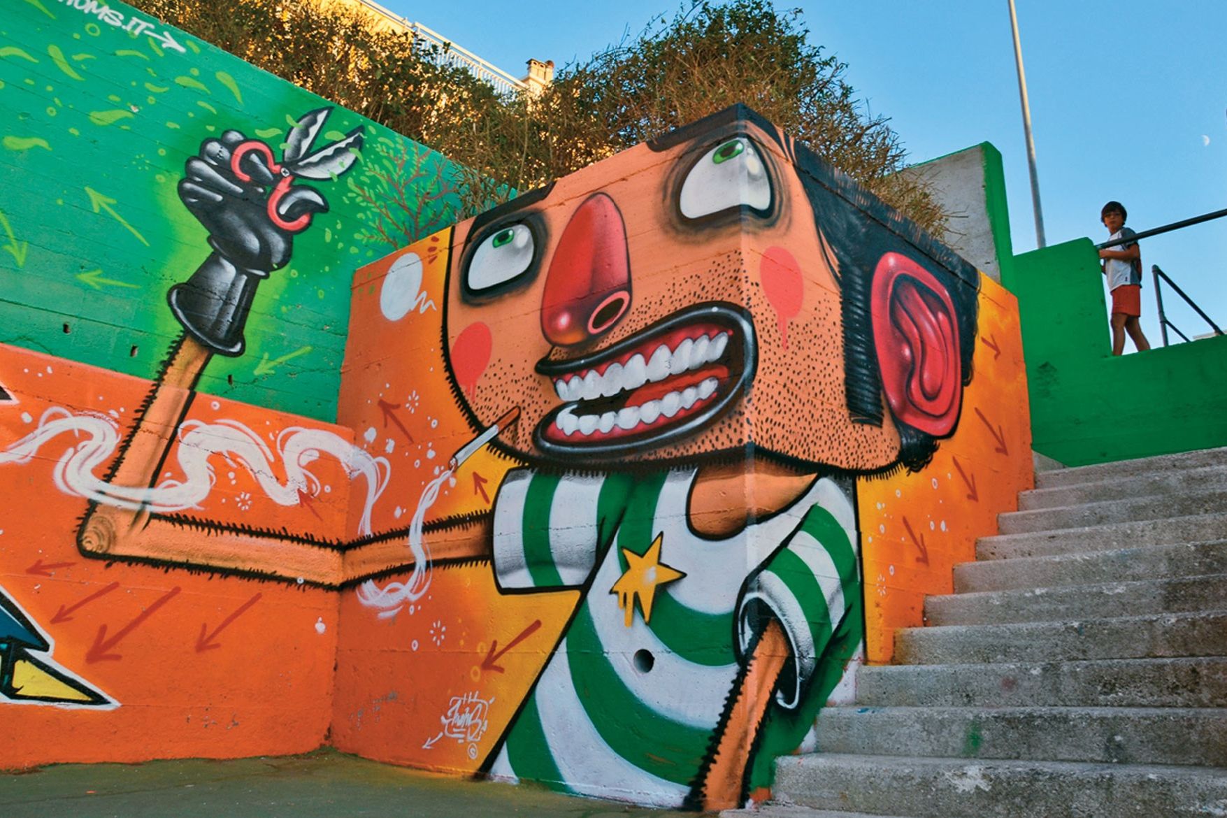 Detail Graffiti Painter Also Called Nomer 35