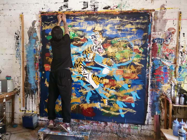 Detail Graffiti Painter Also Called Nomer 45