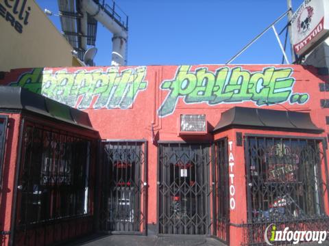 Detail Graffiti Palace Nomer 12