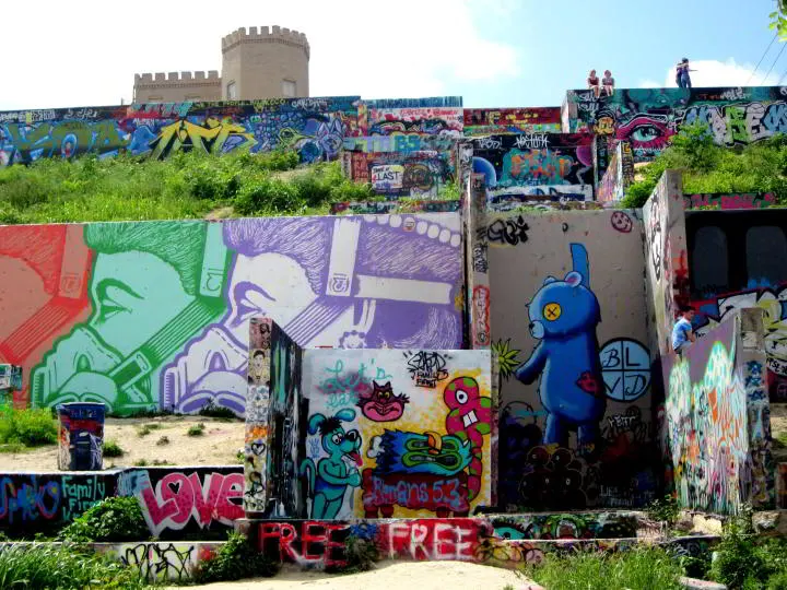 Detail Graffiti Park Nomer 42