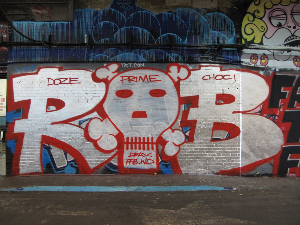 Detail Graffiti Pb Nomer 14