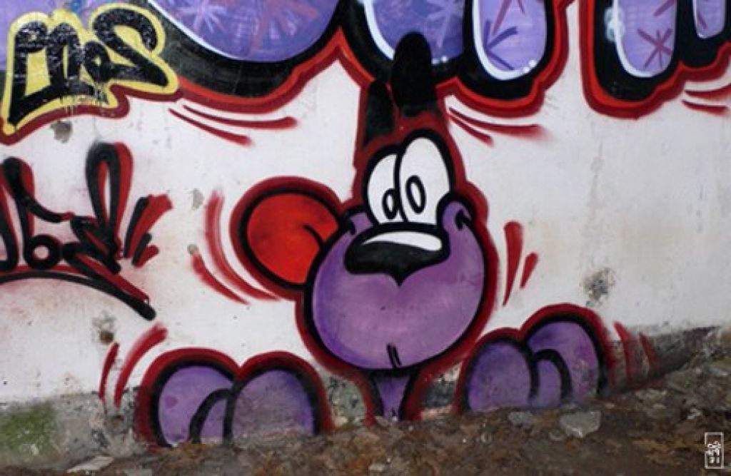 Detail Graffiti Pieces Characters Nomer 27