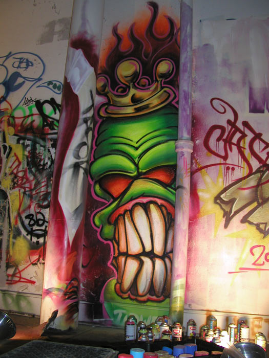 Detail Graffiti Pilox Art Nomer 28