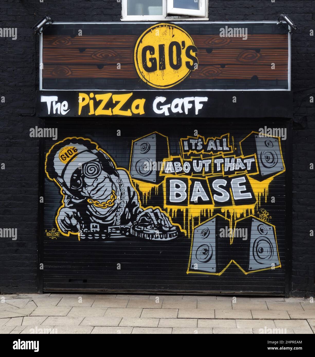 Detail Graffiti Pizza Nomer 24