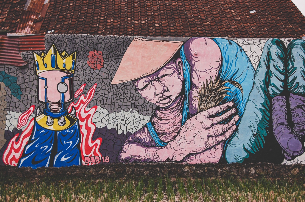 Detail Graffiti Pocong Nomer 36