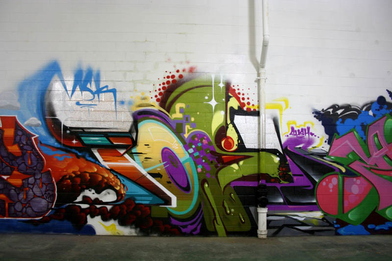 Detail Graffiti Pose Ewok Nomer 31
