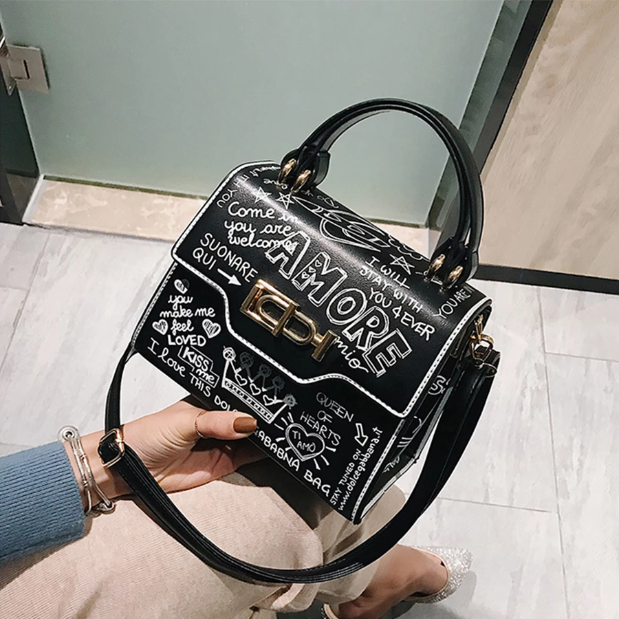 Detail Graffiti Purse Nomer 28