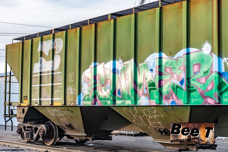 Detail Graffiti Railfans Nomer 24