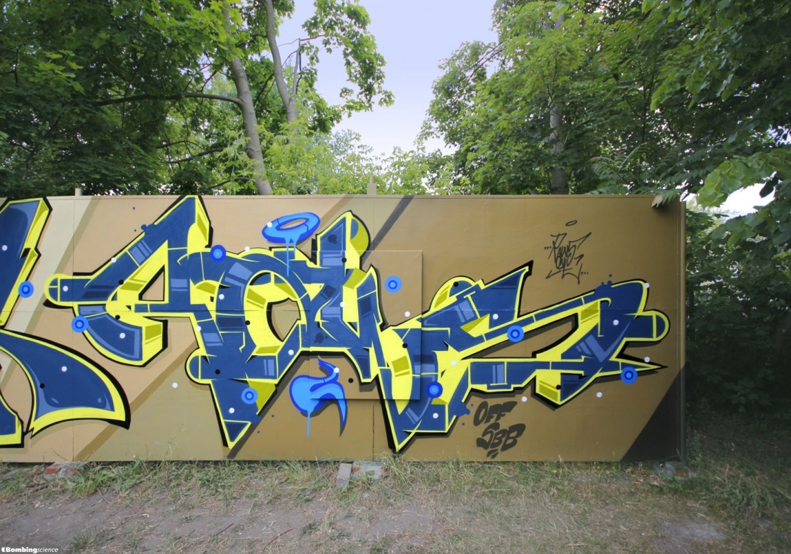 Detail Graffiti Raws Nomer 35