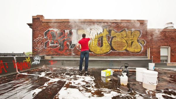 Detail Graffiti Removal Company Toronto Nomer 15