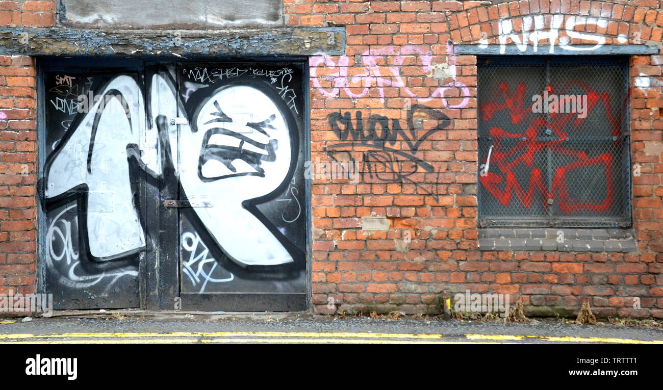 Detail Graffiti Removal Edinburgh Nomer 50