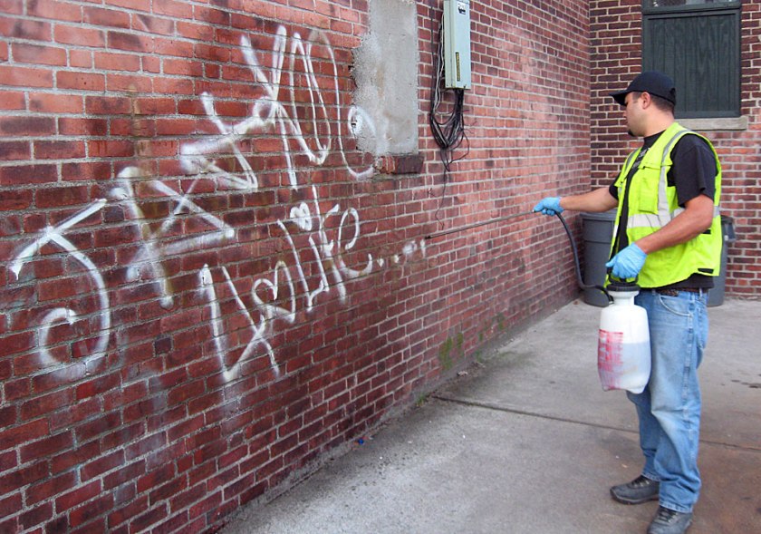 Detail Graffiti Removal Experts Nomer 4