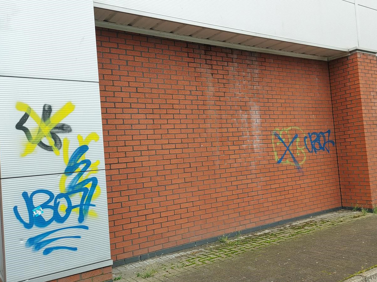 Detail Graffiti Removal Glasgow Nomer 5