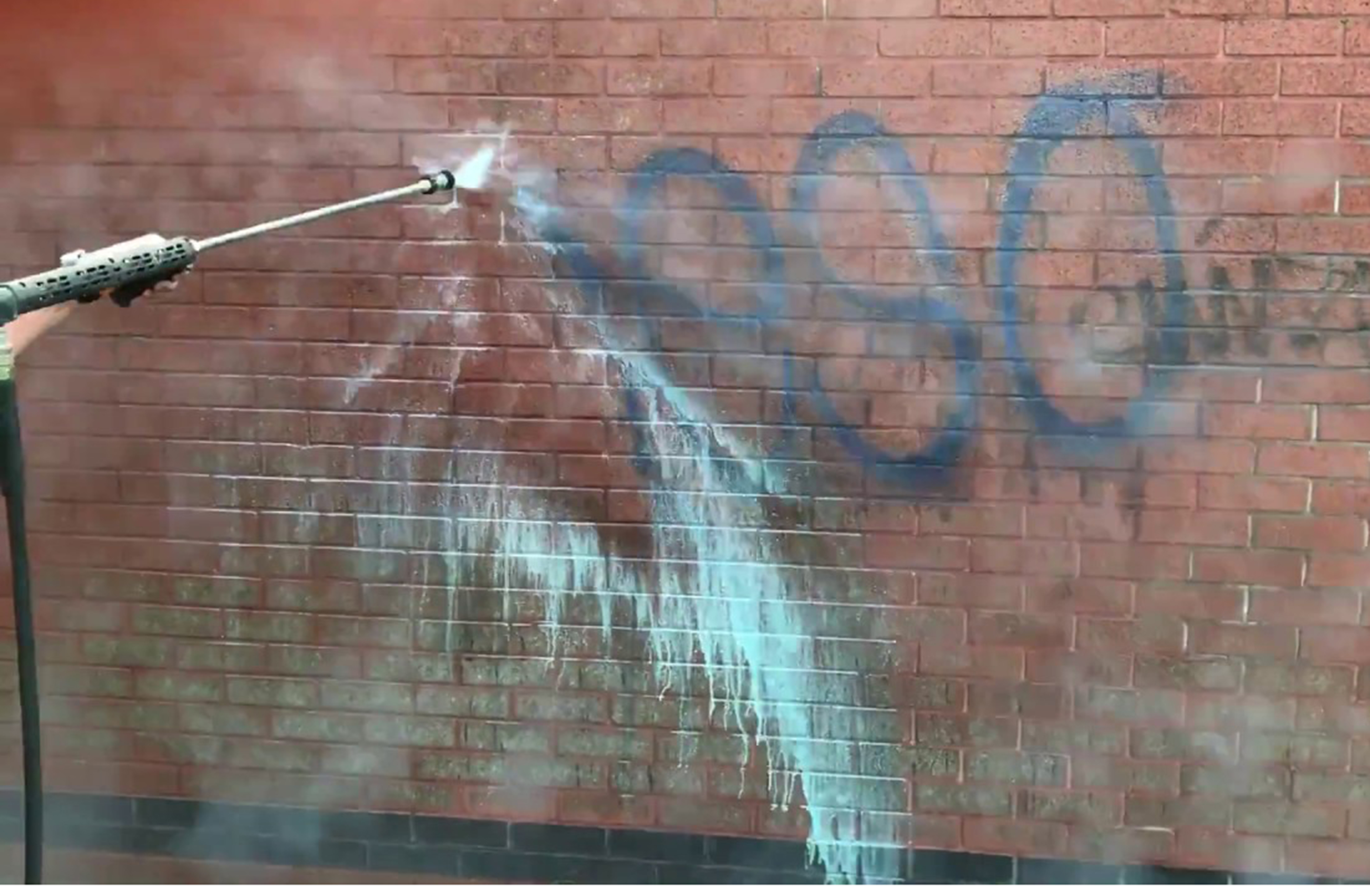 Detail Graffiti Removal Runcorn Nomer 12